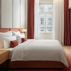 Otel The Julius