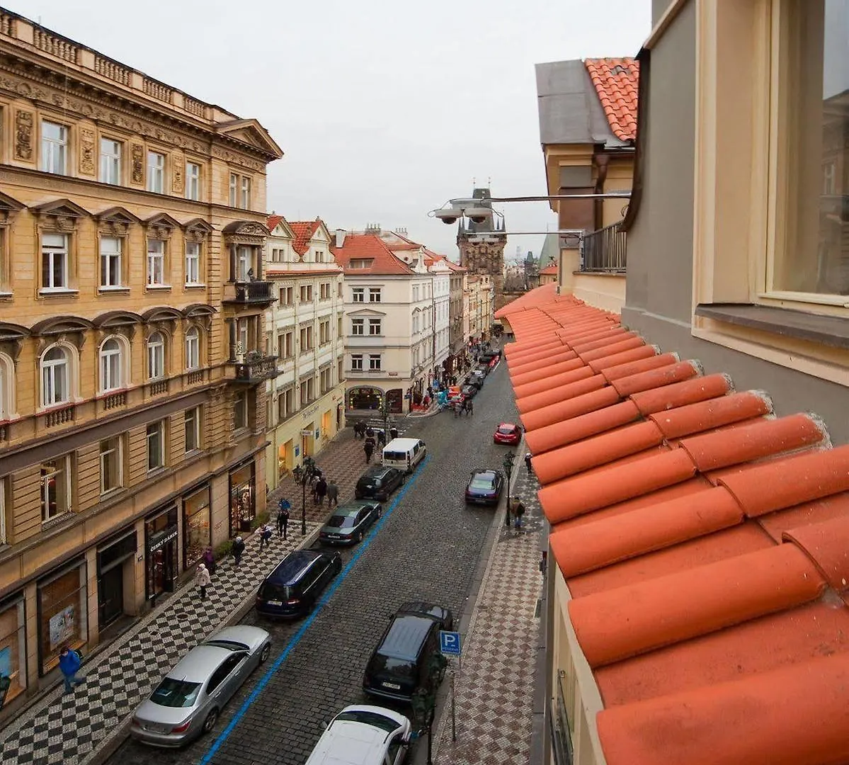 Louren - The Bridge Inn Aparthotel Prague